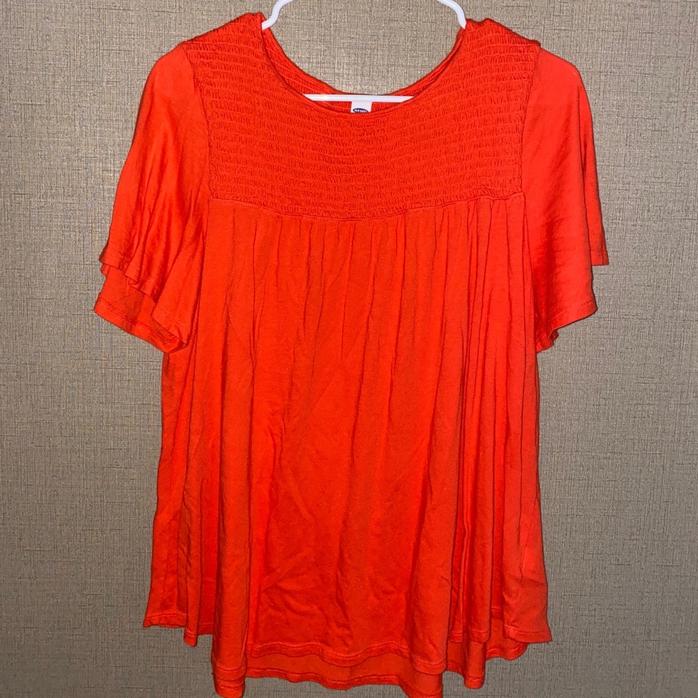 Women’s old navy blouse (size medium)